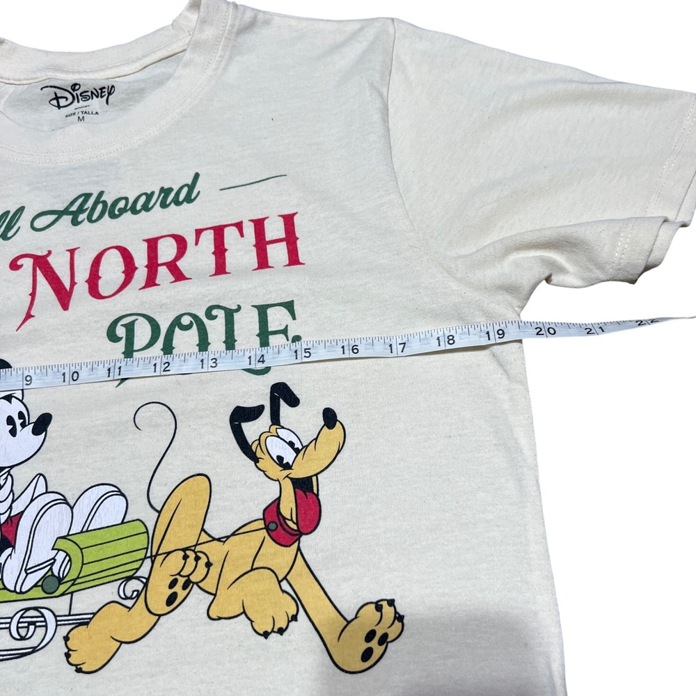 Disney‎ Mickey Minnie Pluto North Pole Express Cream Graphic T-Shirt Size M - Picture 3 of 8